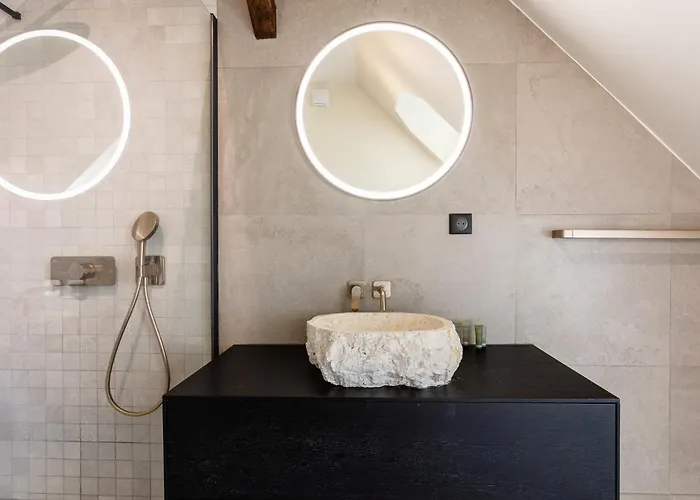 Сasa de vacaciones Guardian House Of Chateau Monteil With Heated Pool And Jacuzzi Calviac-en-Perigord